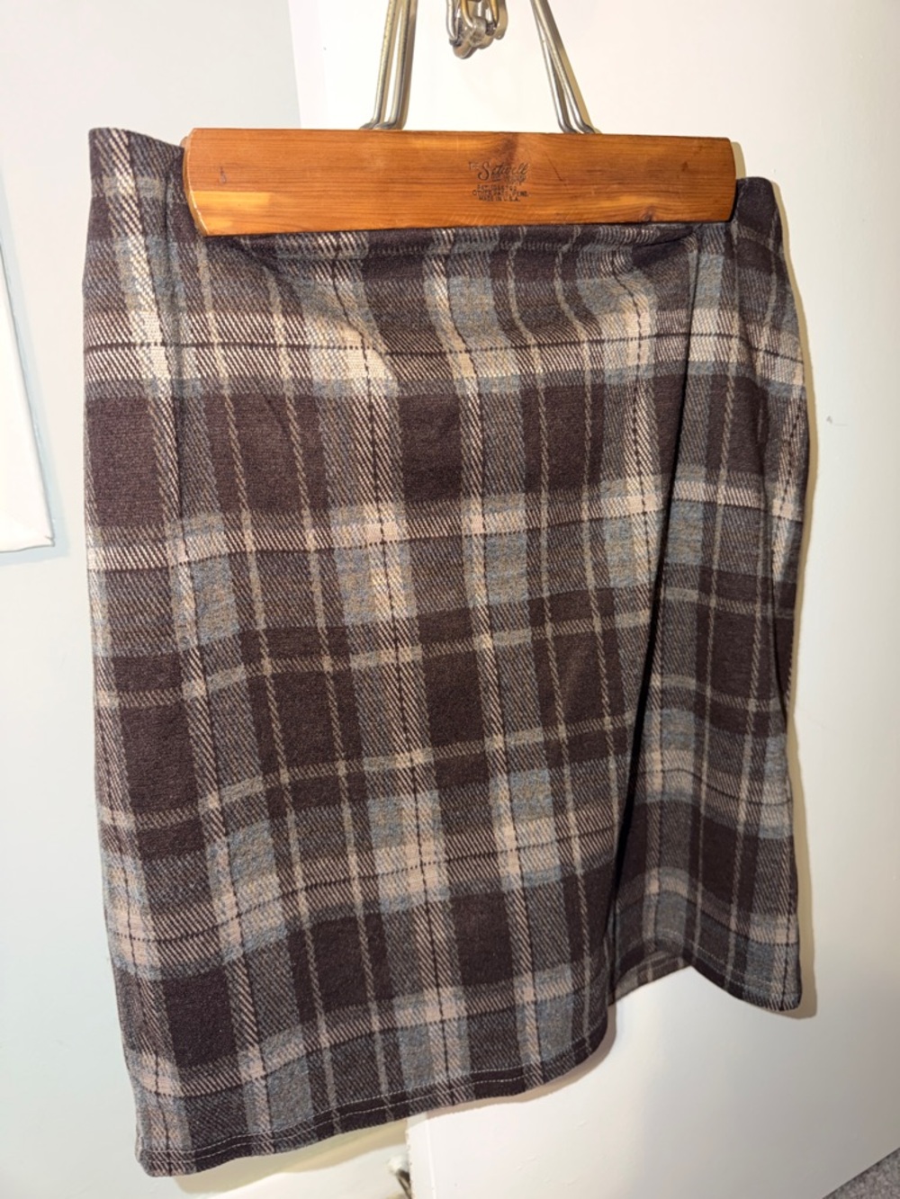 Classic Brown Plaid Wool-Blend Skirt
